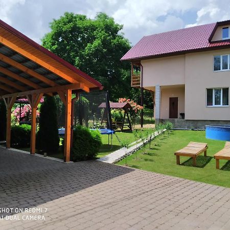 Апартаменти З Двома Спальнями І Кухнею Jaremcze Zewnętrze zdjęcie